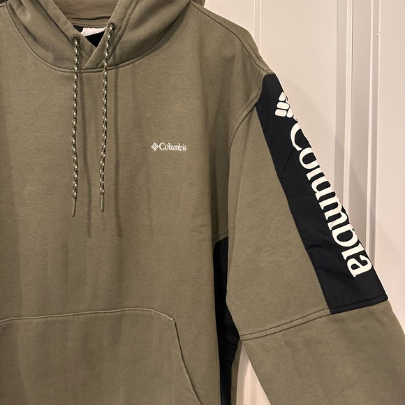 Columbia Men's Olive and Black Hoodie - Picture 1 of 5
